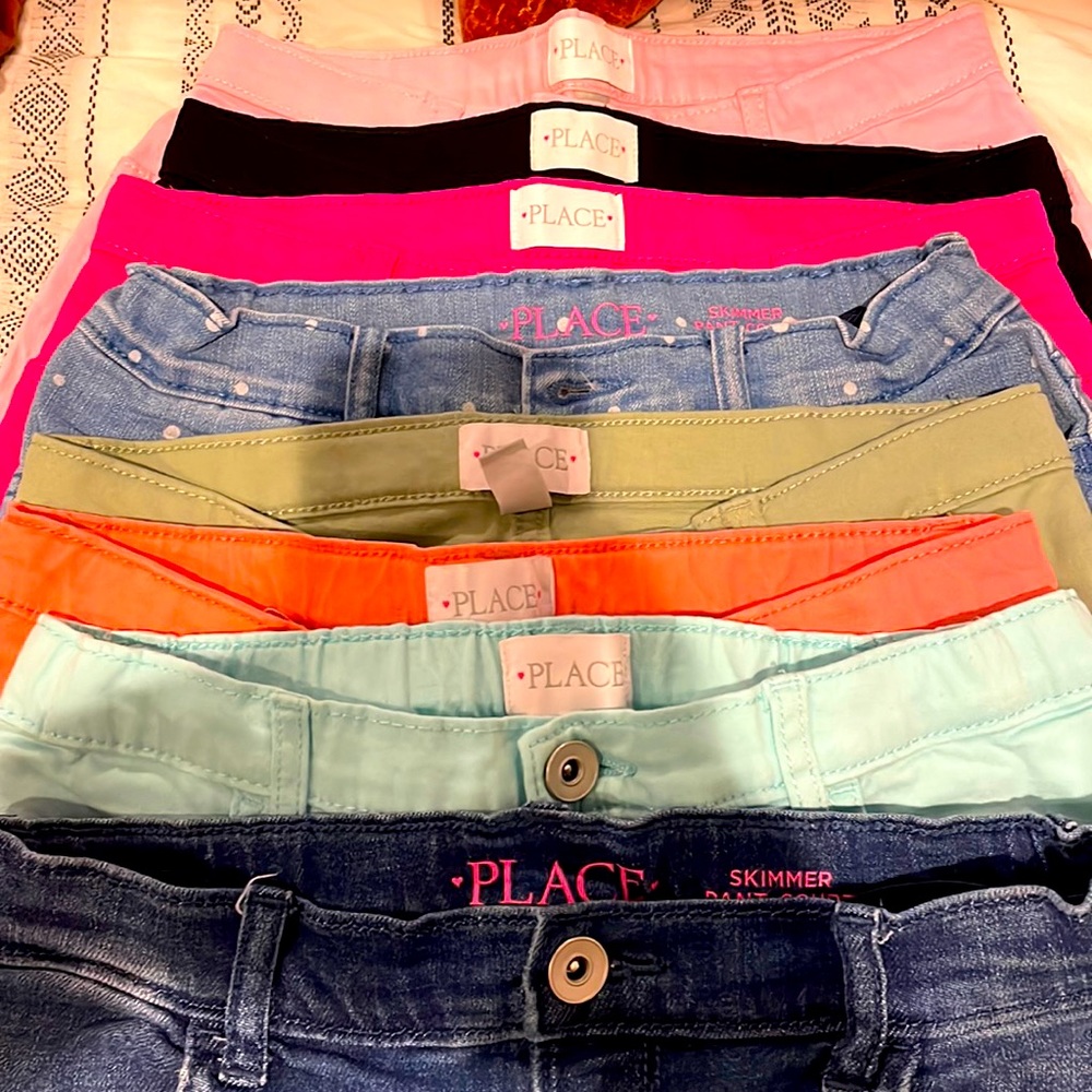 8 pairs of girls like-new and new shorts from Children’s Place